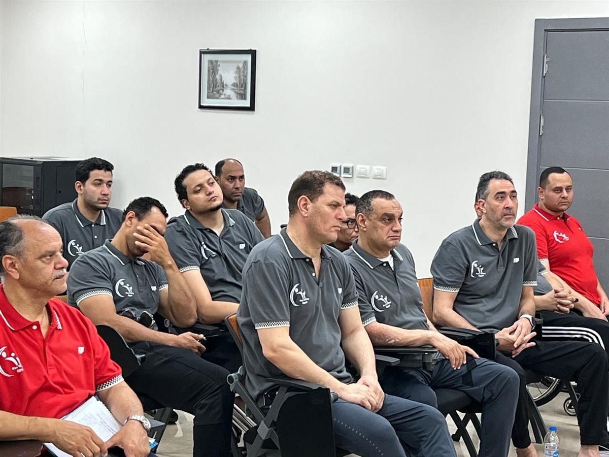الشباب والرياضة تنظم ندوة توعوية حول المنشطات والتغذية لمنتخب الكرة الطائرة جلوس