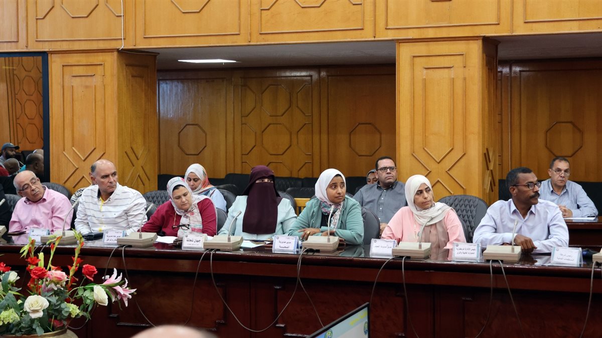 جانب من الاجتماع، فيتو