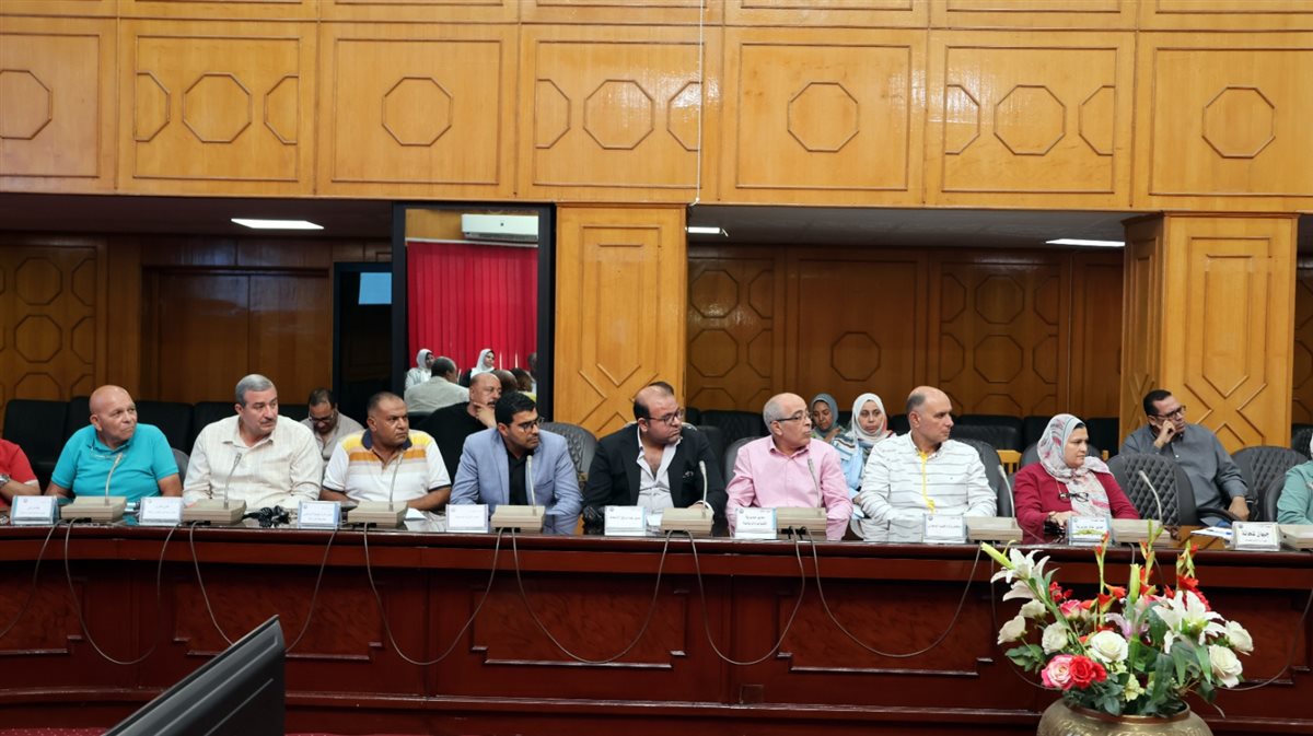 جانب من الاجتماع، فيتو