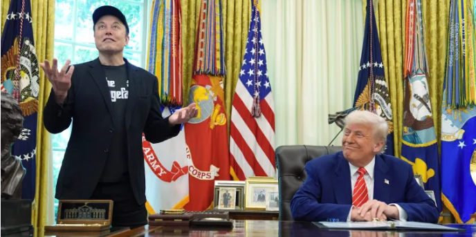 ترامب يصف ماسك بالمدمن الكبير، فيتو