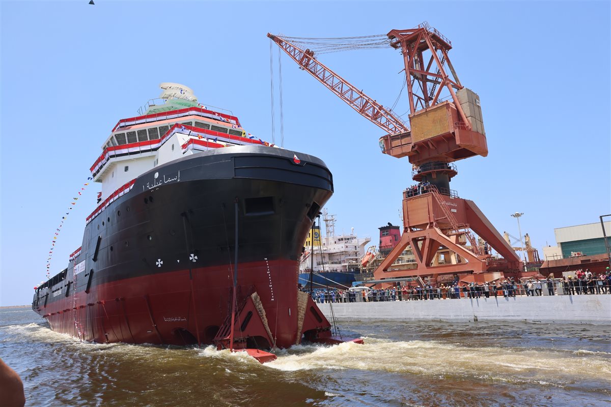 جانب من مراسم تدشين القاطرة، فيتو