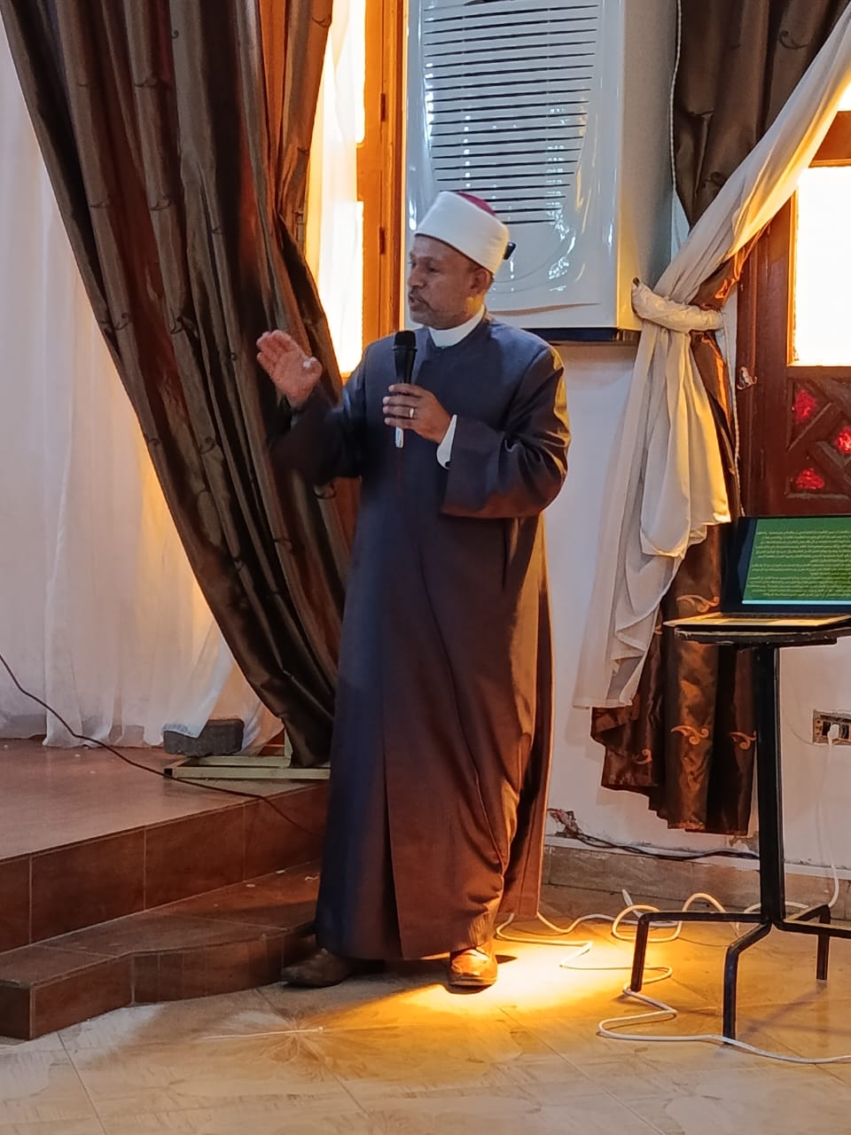 جانب من اللقاء، فيتو