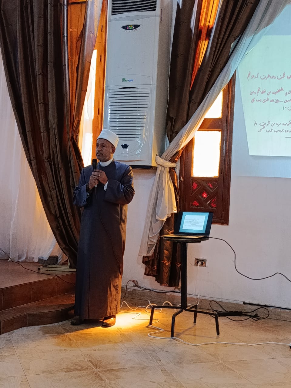 جانب من اللقاء، فيتو