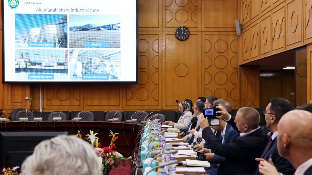 جانب من اللقاء، فيتو