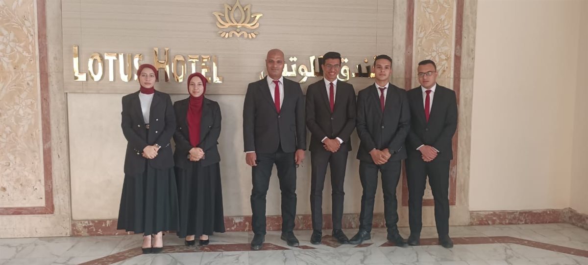 وفد جامعة دمنهور بالملتقي الشبابي للمواطنة الرقمية، فيتو