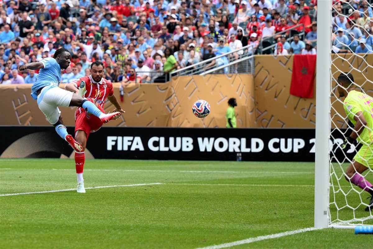 مانشستر سيتي والوداد