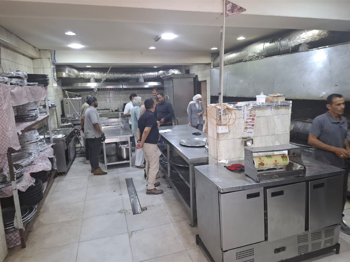 جانب من الحملة، فيتو