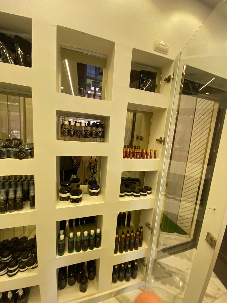 جانب من المضبوطات بالمركز، فيتو