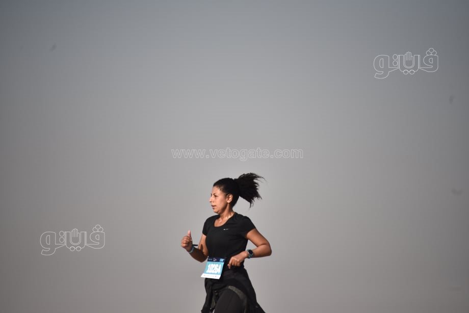 الجميلات يتصدرن المشهد في نصف ماراثون الأهرامات (15)