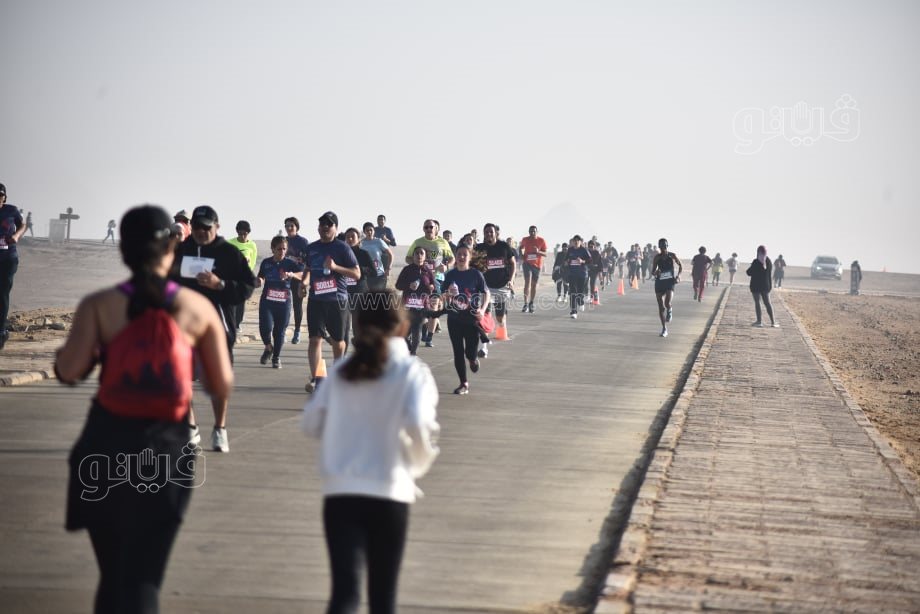انطلاق ماراثون الأهرامات بحضور وزيري الشباب والآثار بمشاركة 4 آلاف متسابق (34)