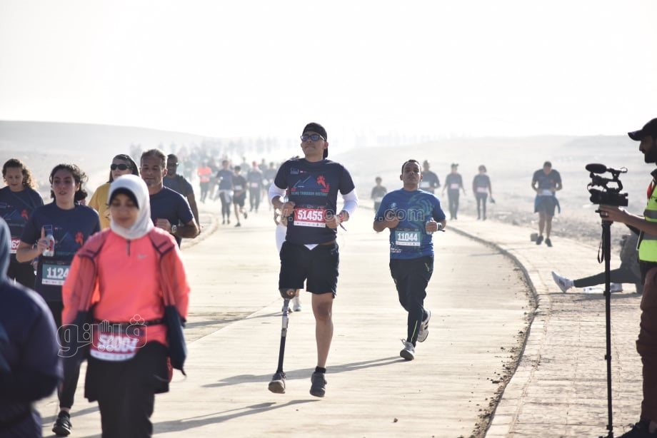 انطلاق ماراثون الأهرامات بحضور وزيري الشباب والآثار بمشاركة 4 آلاف متسابق (16)