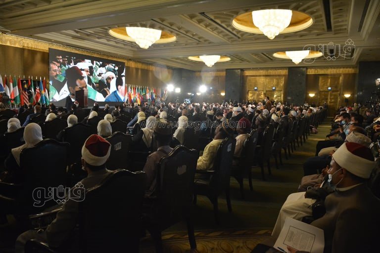 المسابقة العالمية الثامنة و العشرين للقران الكريم (2)