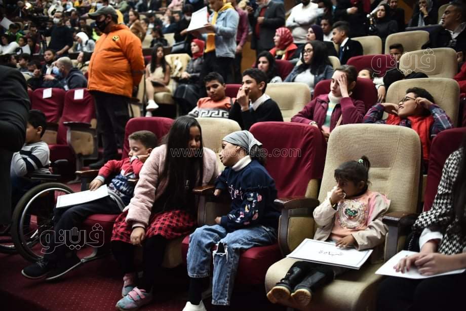 احتفالية قادرون باختلاف (6)