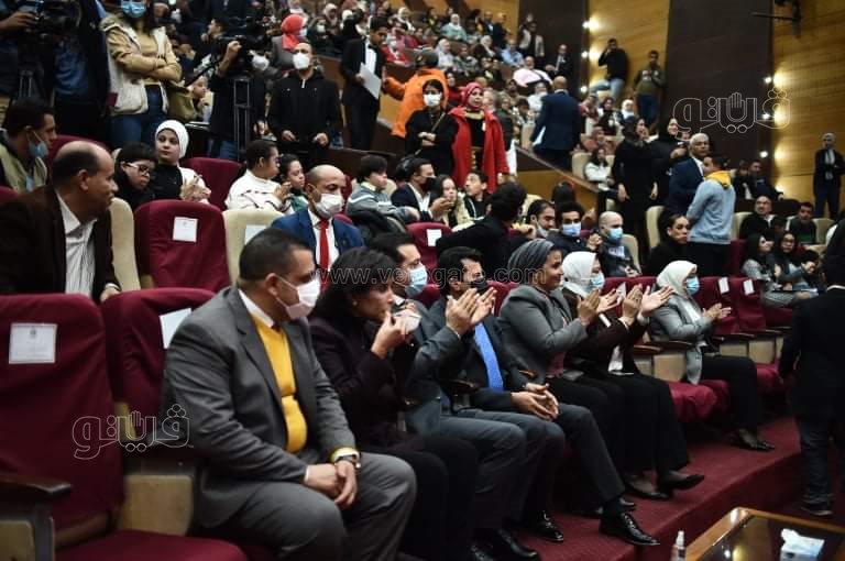 احتفالية قادرون باختلاف (48)