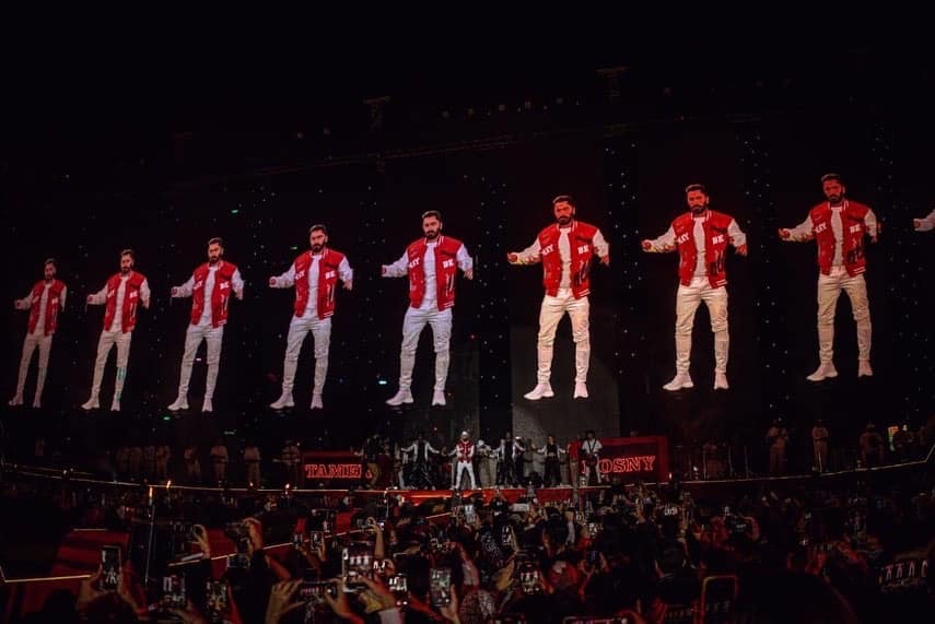 تامر حسني في حفل جامعة مصر (3)