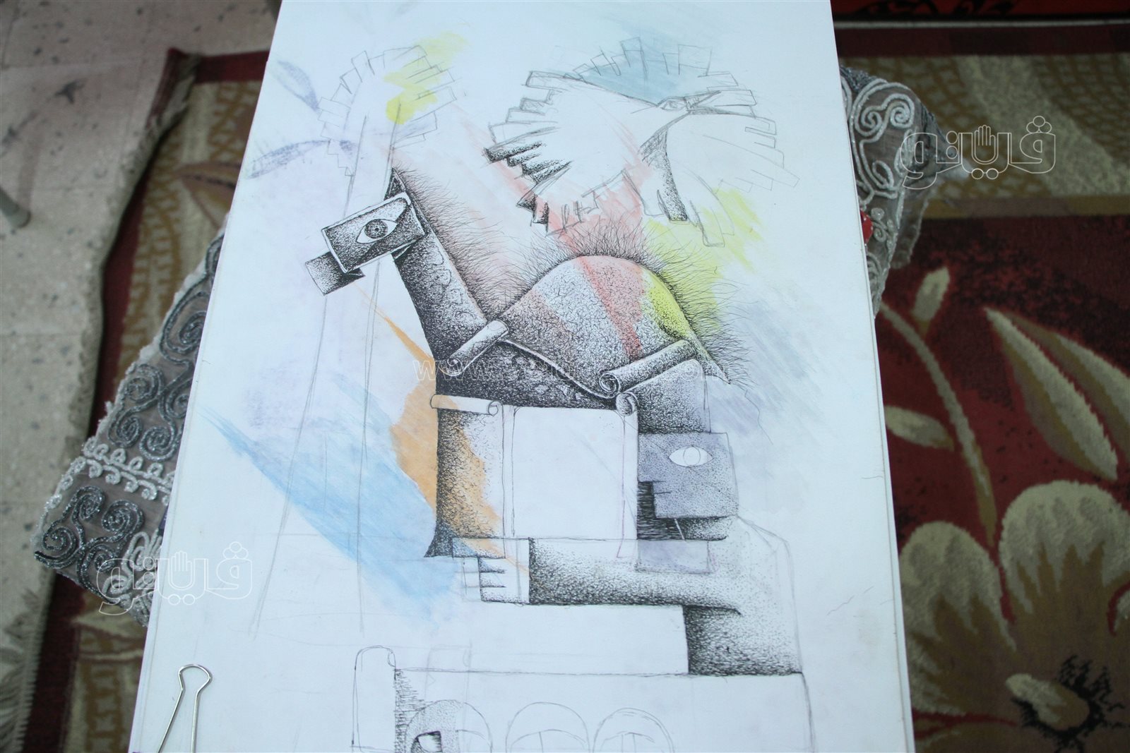 عندما تتحول الاعاقة إلى معجزة.. رضا فضل فنان تشكيلي واستاذ جامعي بلا يدين (7)