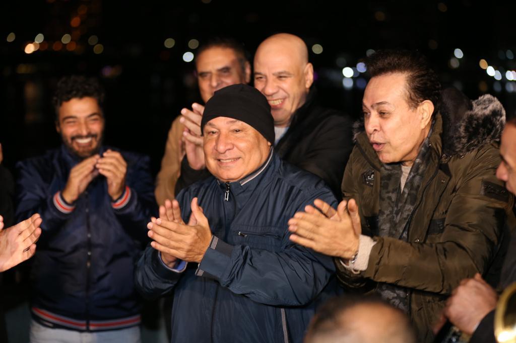 حميد الشاعري يحتفل بأول البوم لحكيم (3)