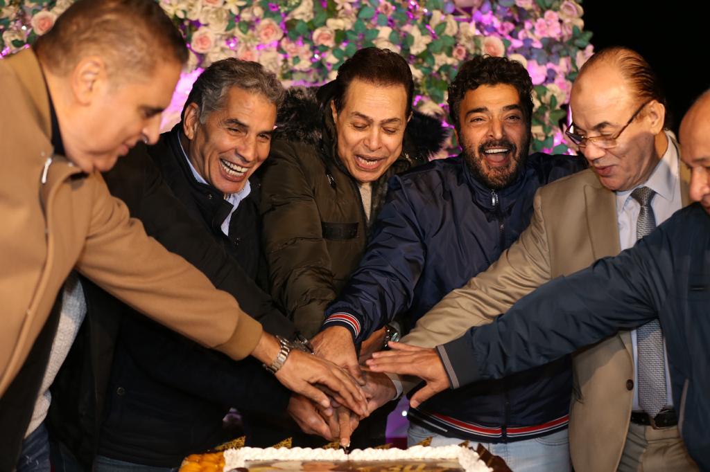 حميد الشاعري يحتفل بأول البوم لحكيم (5)