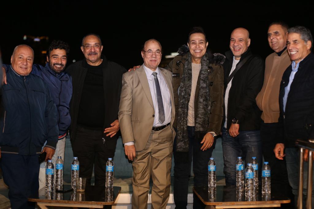 حميد الشاعري يحتفل بأول البوم لحكيم (6)