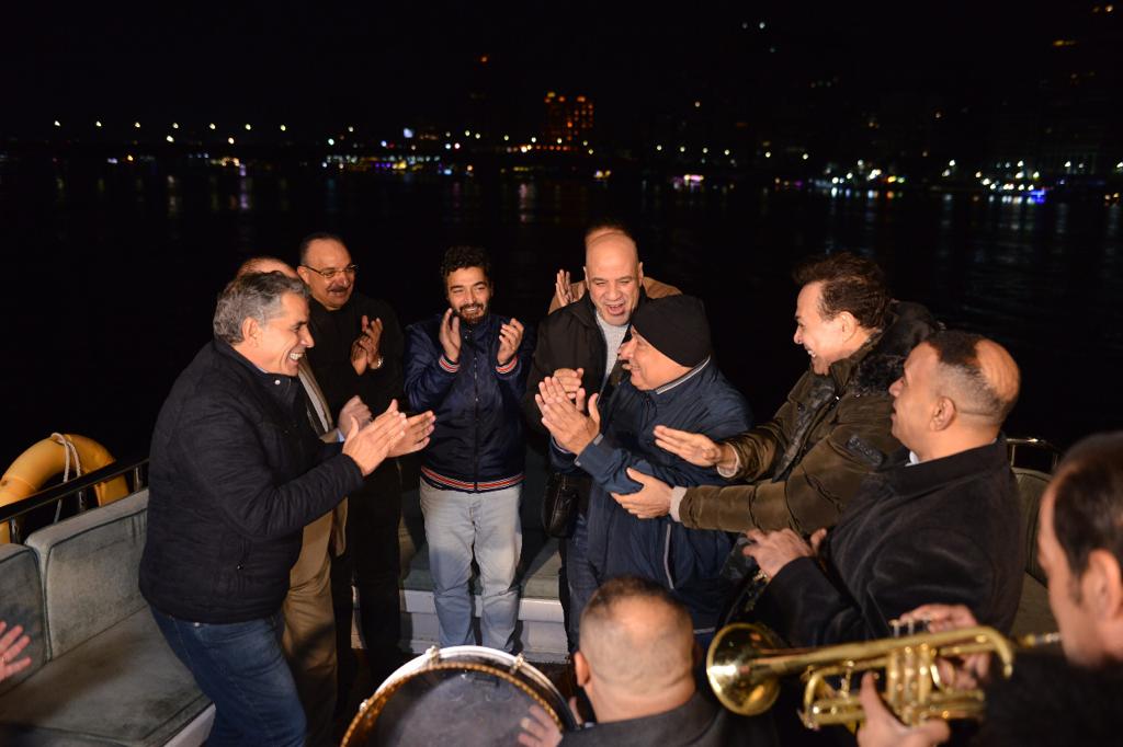 حميد الشاعري يحتفل بأول البوم لحكيم (7)