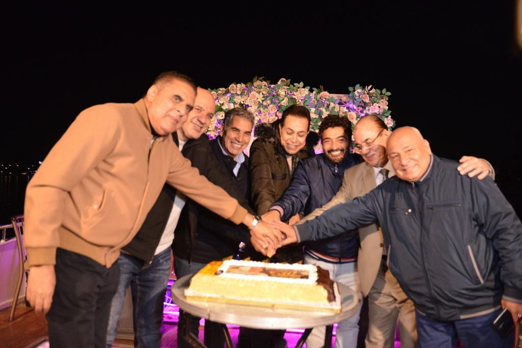 حميد الشاعري يحتفل بأول البوم لحكيم (9)