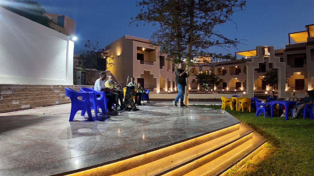 جانب من اللقاء، فيتو