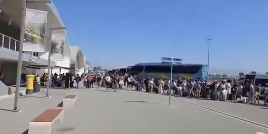 تكدس الإسرائيليين في مطار قبرص، فيتو