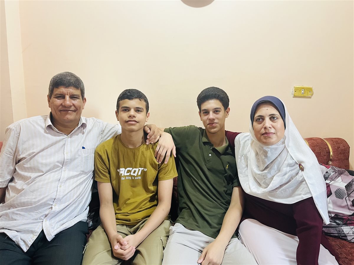 عائلة الطالب احمد عطية، فيتو