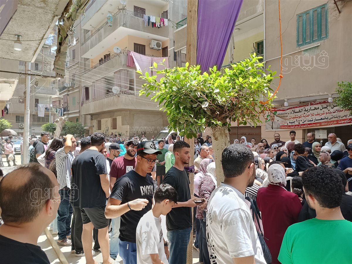 طلاب ثانوية الشرقية،فيتو