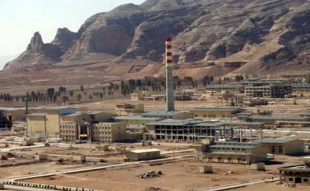 المنشآت النووية الإيرانية، فيتو