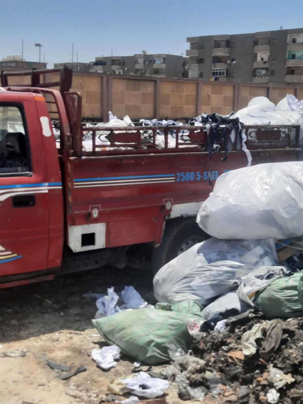 السيارة خلال ضبطها،فيتو