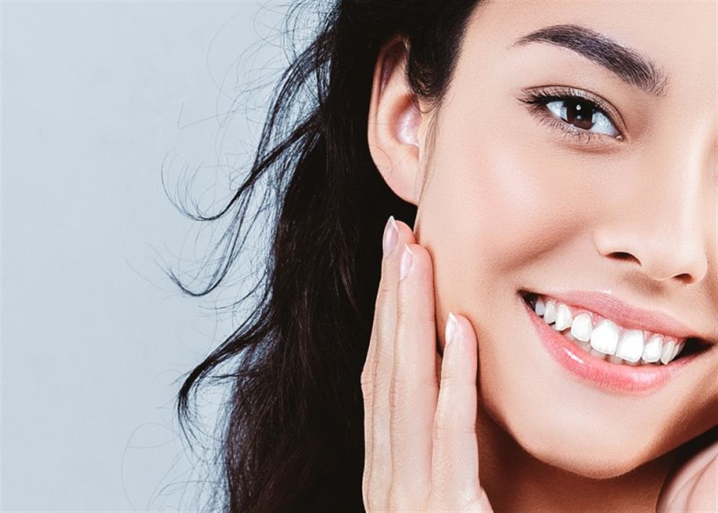 قناع الدقيق واللبن لشد البشرة 