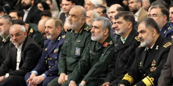 مقتل 7 قادة عسكريين إيرانيين في الحرب، فيتو