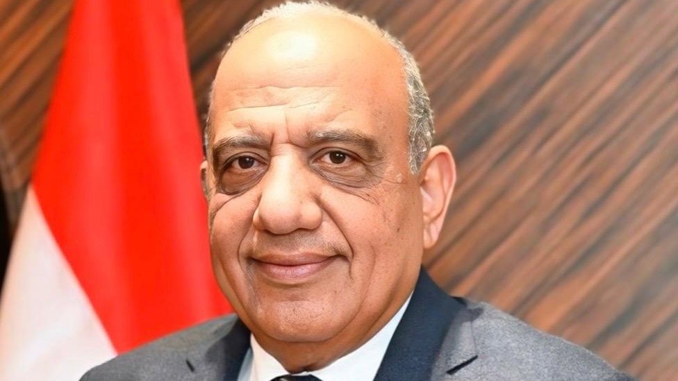 وزير الكهرباء