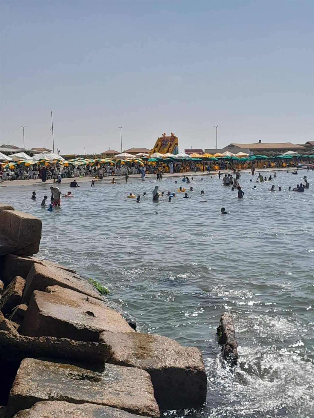 راس البر تستقبل زائريها في عطلة نهاية الاسبوع