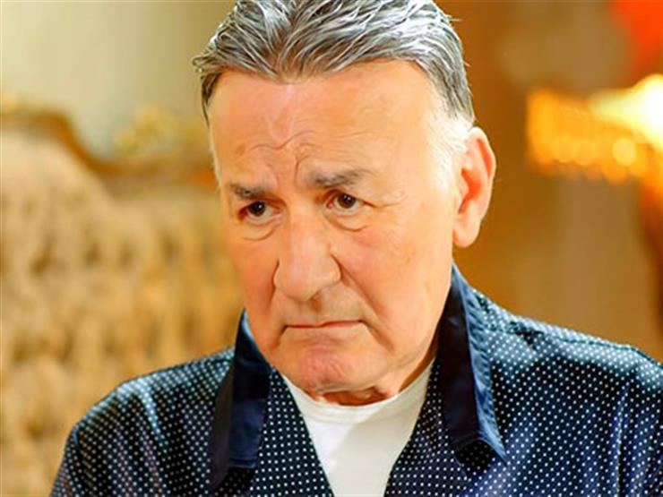 الفنان عزت ابو عوف 