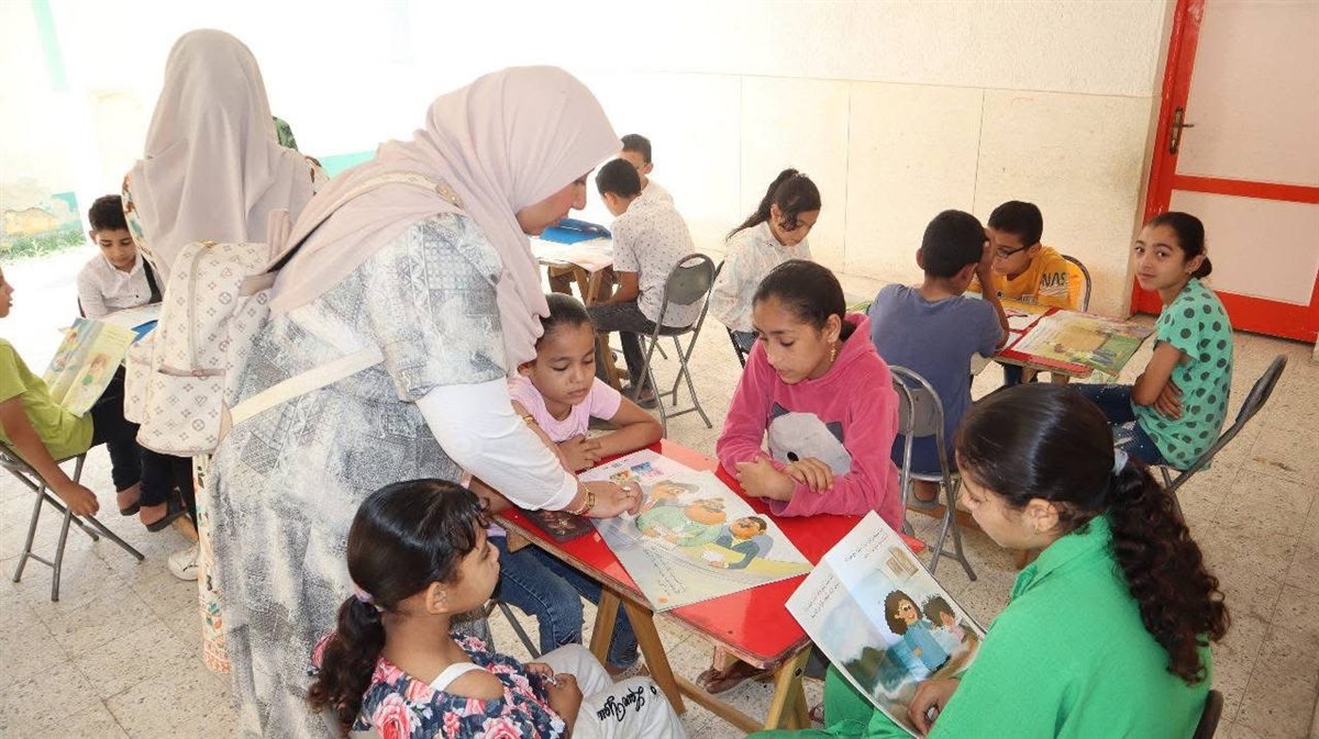 المكتبة المتنقلة تواصل أنشطتها بالبحيرة، فيتو 