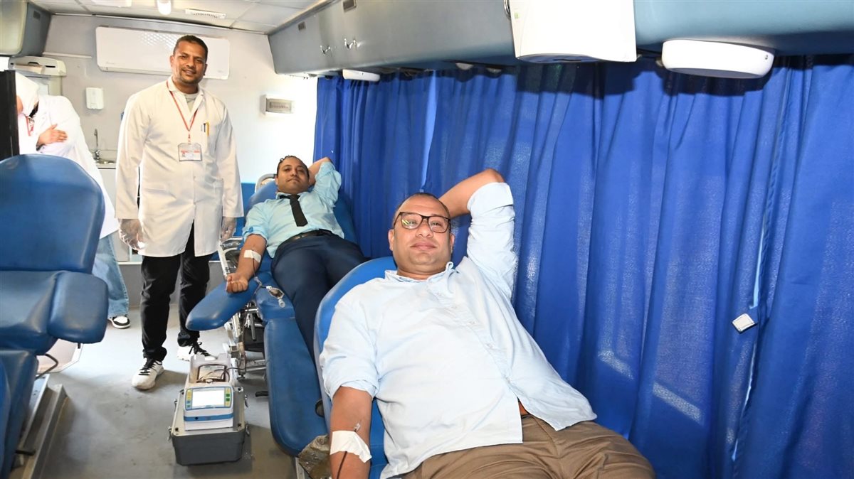 محافظ البحيرة تتفقد فعاليات حملة التبرع بالدم، فيتو