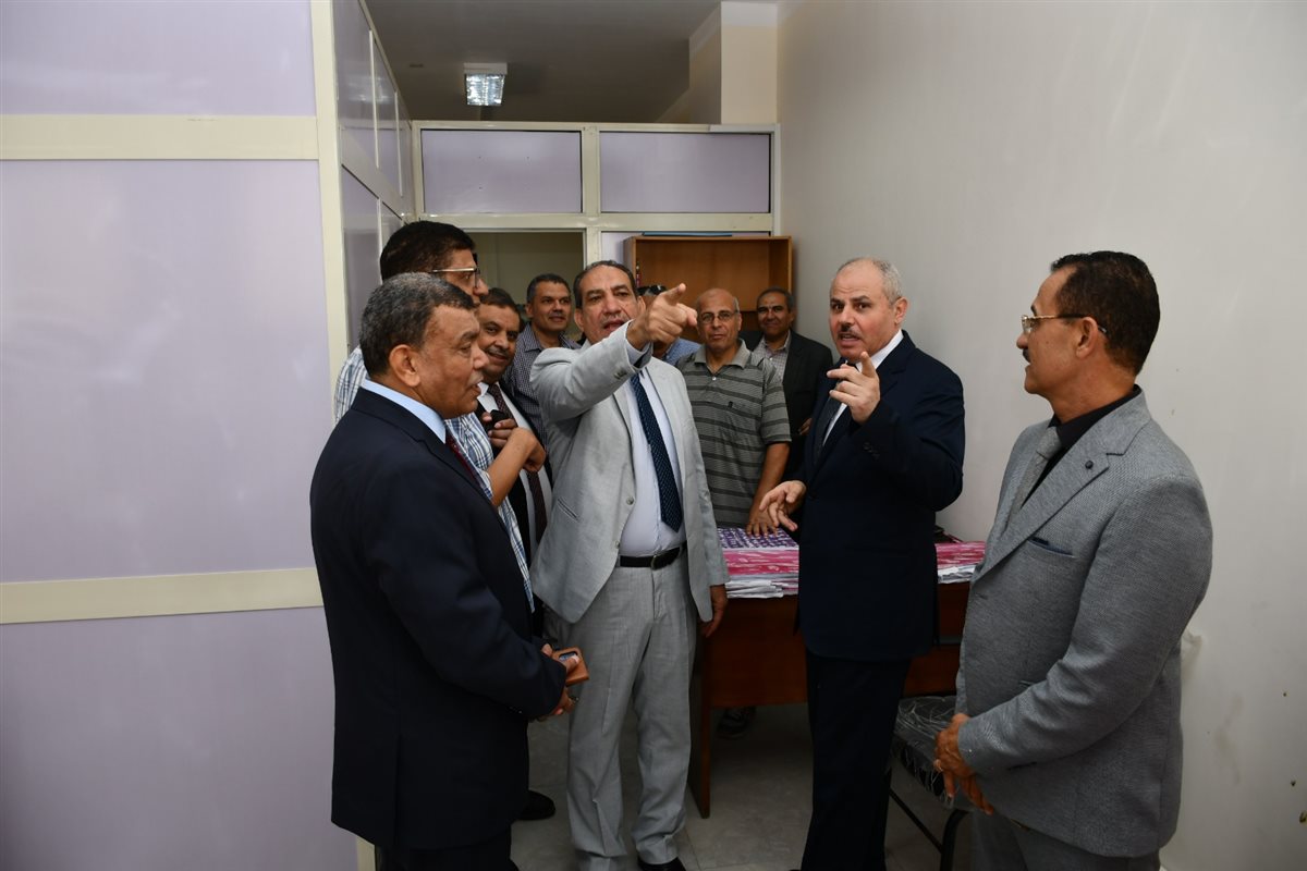 جانب من الافتتاح، فيتو