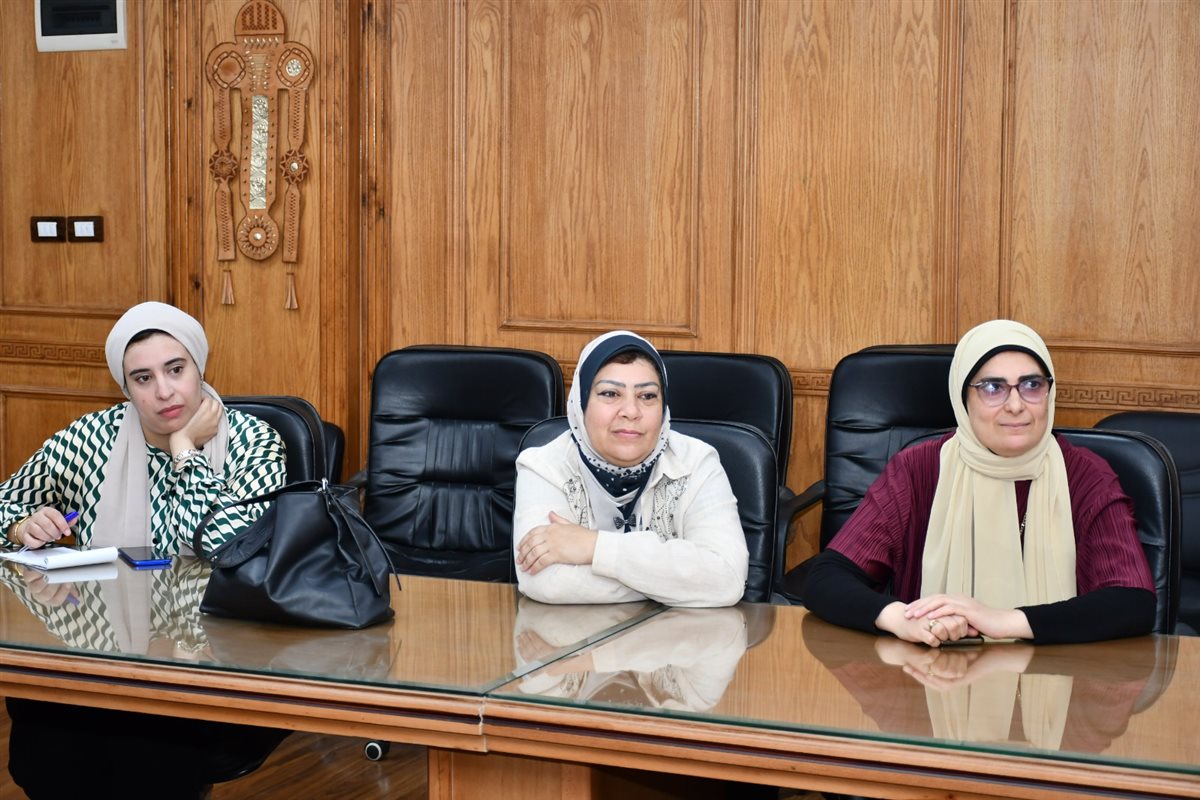 جانب من الاجتماع، فيتو