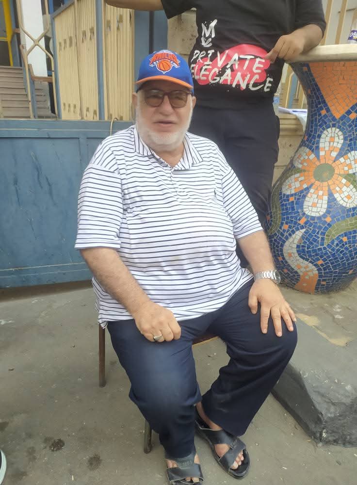 جانب من تدوين الاستمارات، فيتو