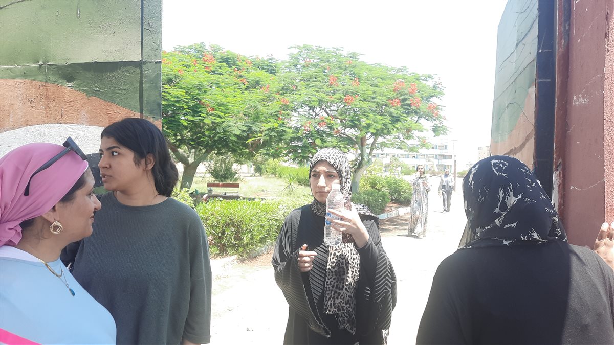 جانب من آراء الطالبات، فيتو