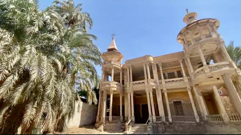 قصر الدكتور خليل ابو زيد، قصر الثورة ديرمواس، فيتو