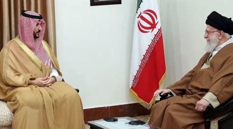 وزير الدفاع السعودي فى لقاء سابق مع المرشد الإيرانى، فيتو