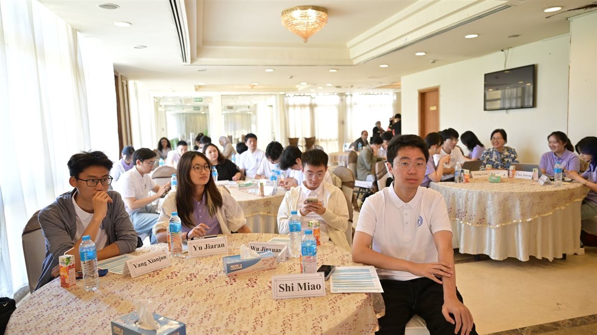 المدرسة الصيفية بجامعة القاهرة