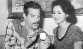 مع فاتن حمامة فى فيلم حكاية العمر كله