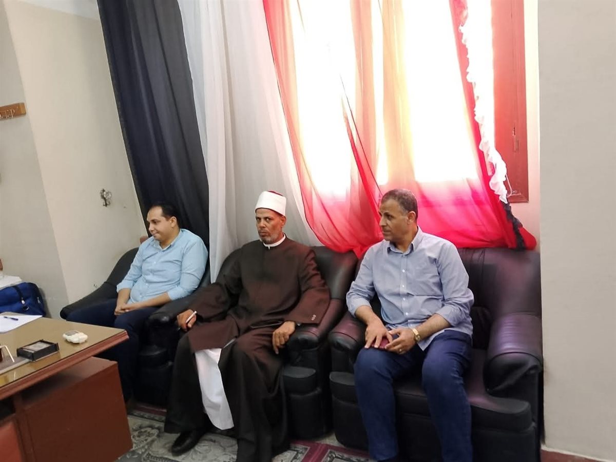 جانب من الاجتماع، فيتو