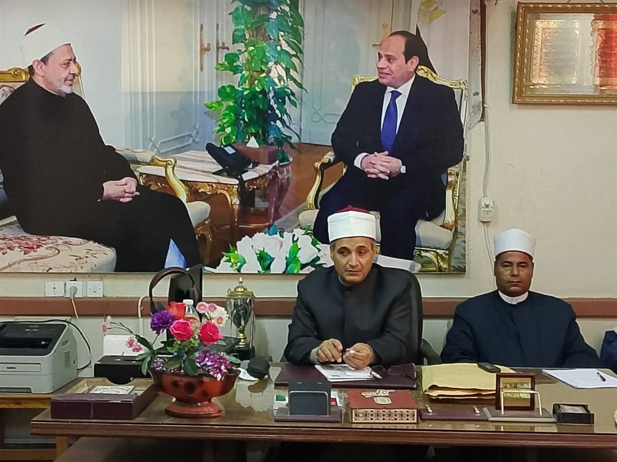 جانب من الاجتماع، فيتو