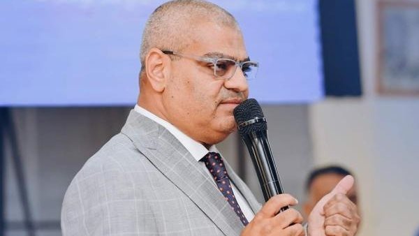 الدكتور عماد البنا المدير التنفيذي لمستشفيات جامعة بني سويف