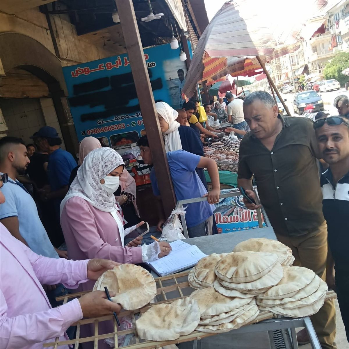 الحملات التموينية والرقابية على الأسواق والمخابز ومحطات الوقود بدمياط